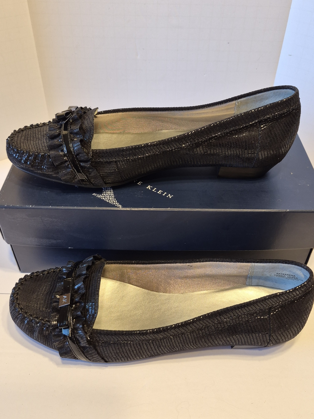 Anne Klein Black Women's Loafer Flats - Picture 2 of 7